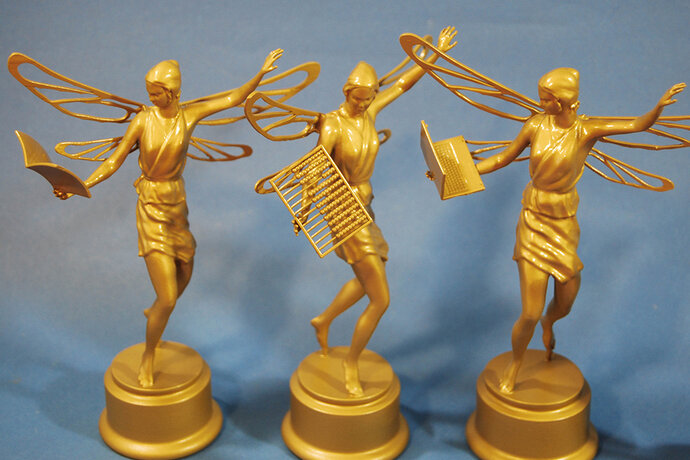 3D печать и покраска статуэток - наград